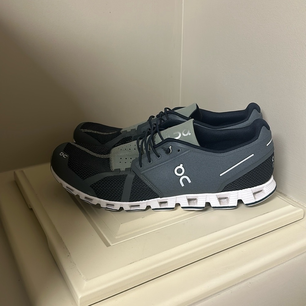 ON Clouds men’s 14